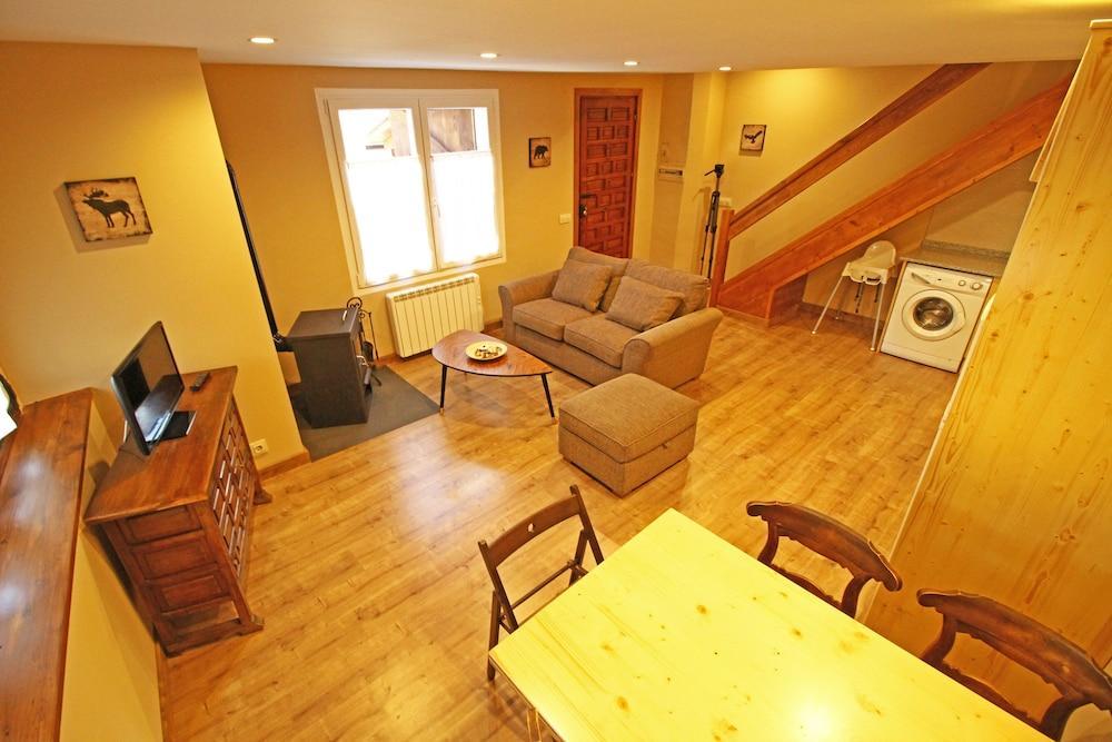 Snoe Apartamentos Mont Romies Plaza 萨拉尔杜 外观 照片